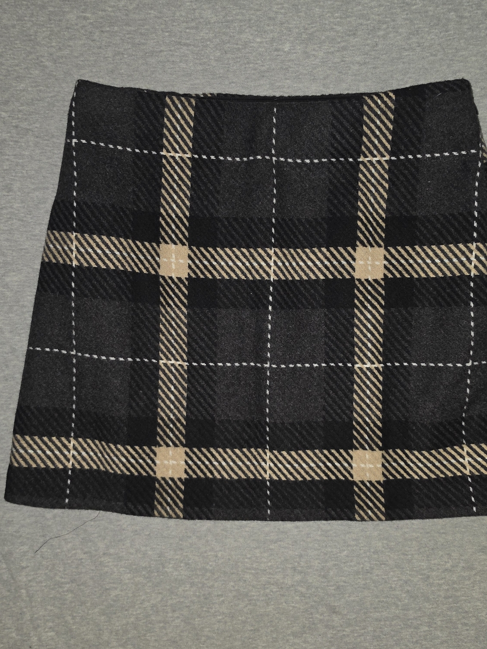 H&M Black and Tan Plaid Mini Skirt